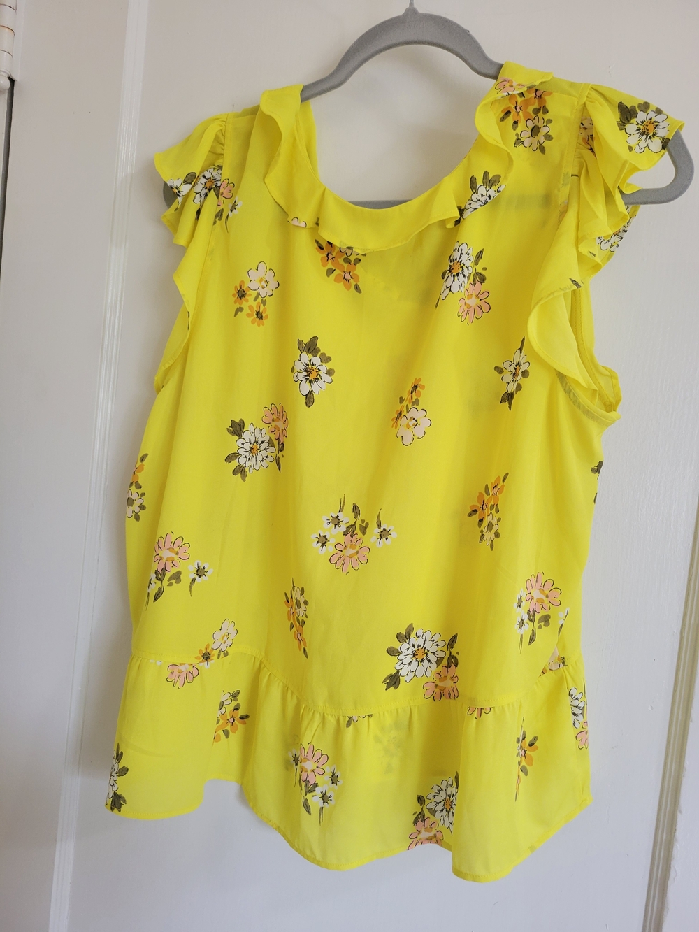 NWT Womens Loft Yellow Floral Ruffle Sleeve Blouse Size XL - Picture 8 of 8